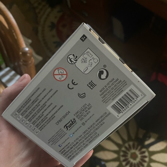 Funko Pop! Stranger Things Steve Baskin Robbins - Picture 4 of 4